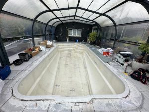 Chantier à Grimisuat : rénovation piscine résine vinylester