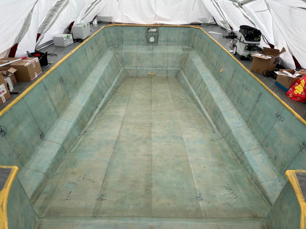 Rénovation de votre piscine en polyester